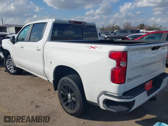 2024 Chevrolet Silverado 1500 RST with VIN 1GCUDEED5RZ182527, listed as a IAAI auction lot 41507061 with 5,169 mi miles. Bid and sale history available at carsss.com. Image 3.