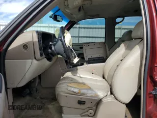 2003 GMC Yukon SLT with VIN 1GKEK13ZX3J302995, listed as a Copart auction lot 49966704 with 211,777 mi miles and Salvage Title. Bid and sale history available at carsss.com. Image 7.