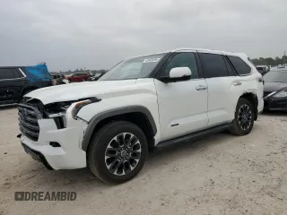 2024 Toyota Sequoia SR5 with VIN 7SVAAAAA5RX003159, listed as a Copart auction lot 45569285 with 17,581 mi miles and Salvage Title. Bid and sale history available at carsss.com. Image 1.