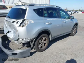 2015 Toyota RAV4 XLE with VIN 2T3WFREV8FW202333, listed as a IAAI auction lot 41993567 with 182,722 mi miles. Bid and sale history available at carsss.com. Image 4.