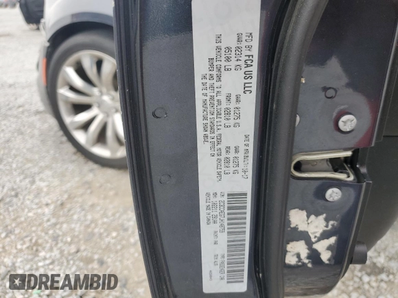 2018 Chrysler 300 Limited z VIN 2C3CCAEG7JH148759, wystawiony jako Copart lot #51634465 z przebiegiem 93 944 mil mil oraz Szkoda całkowita • Salvage title. Historia ofert i sprzedaży dostępna na DreamBid. Obrazek 14.