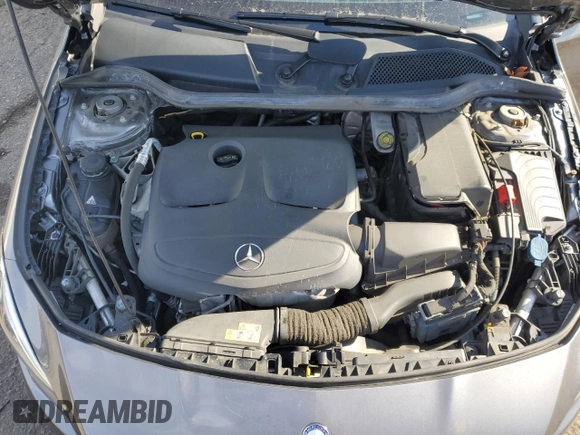 2018 Mercedes-Benz CLA 250 z VIN WDDSJ4GB5JN516563, wystawiony jako Copart lot #46892935 z przebiegiem 41 518 mil mil oraz Szkoda całkowita • Salvage title. Historia ofert i sprzedaży dostępna na DreamBid. Obrazek 11.