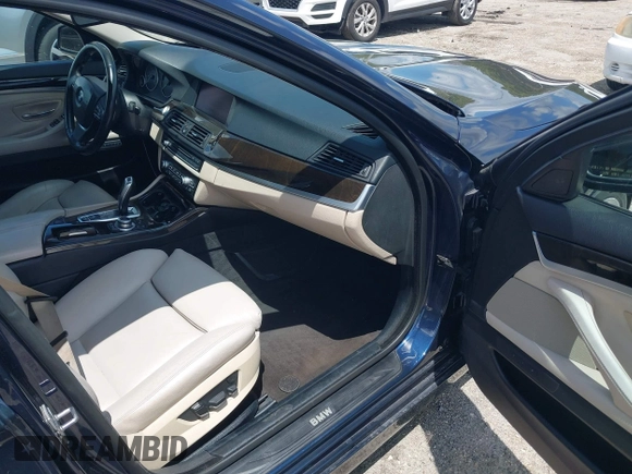 2011 BMW 5 Series 535i with VIN WBAFR7C55BC800095, listed as a IAAI auction lot 41997799 with 106,352 mi miles and . Bid and sale history available at carsss.com. Image 5.