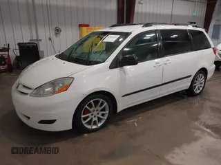 2007 Toyota Sienna CE with VIN 5TDZK23C17S066633, listed as a IAAI auction lot 42063853 with 274,548 mi miles. Bid and sale history available at carsss.com. Image 2.