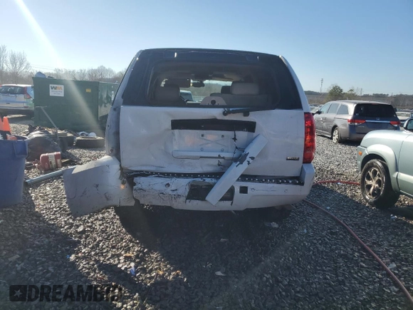2007 GMC Yukon SLT with VIN 1GKFC13007R260640, listed as a Copart auction lot 86981054 with 0 mi miles and Salvage Title. Bid and sale history available at carsss.com. Image 6.