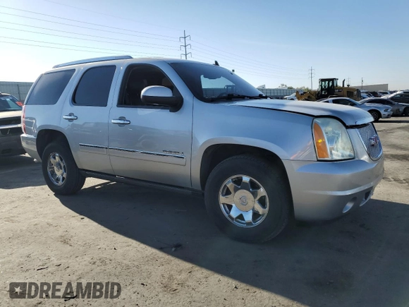 2010 GMC Yukon Denali with VIN 1GKUKEEF8AR170422, listed as a Copart auction lot 74334354 with 137,053 mi miles and Salvage Title. Bid and sale history available at carsss.com. Image 4.