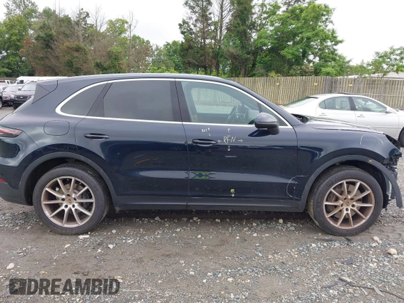 2022 Porsche Cayenne Turbo S E-Hybrid с VIN WP1AA2AY3NDA00204, выставлен на аукционе IAAI как лот 42257548 с пробегом 45 330 миль миль и . История ставок и продаж доступна на DreamBid. Изображение 14.