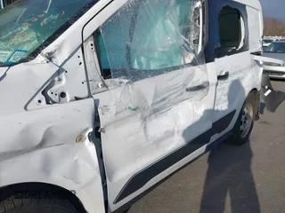 2019 Ford Transit Connect XL с VIN NM0LS6E28K1428882, выставлен на аукционе IAAI как лот 40960761 с пробегом 98 466 миль миль и . История ставок и продаж доступна на DreamBid. Изображение 17.