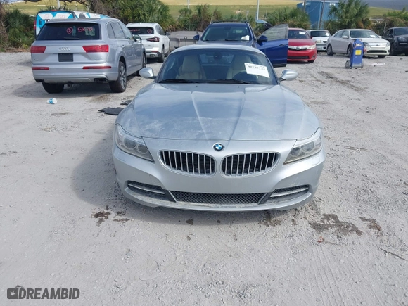2016 BMW Z4 sDrive28i with VIN WBALL5C51G5A20361, listed as a IAAI auction lot 40739134 with 1 mi miles. Bid and sale history available at carsss.com. Image 12.