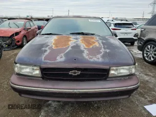 1993 Chevrolet Caprice with VIN 1G1BL53E4PR102257, listed as a Copart auction lot 85344924 with 228,725 mi miles and Salvage Title. Bid and sale history available at DreamBid. Image 5.