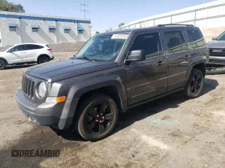 2015 Jeep Patriot Sport with VIN 1C4NJRBB2FD339611, listed as a Copart auction lot 61025765 with 177,591 mi miles and Salvage title. Bid and sale history available at DreamBid. Image 1.