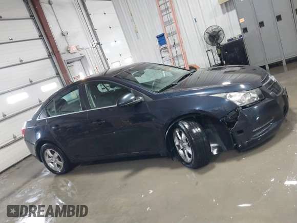 2014 Chevrolet Cruze 1LT with VIN 1G1PC5SB9E7119447, listed as a IAAI auction lot 41680886 with 239,297 mi miles and . Bid and sale history available at DreamBid. Image 14.