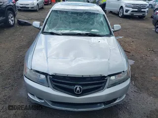 2004 Acura TSX w/Navigation z VIN JH4CL95984C024100, wystawiony jako IAAI lot #42309198 z przebiegiem 210 981 mil mil oraz . Historia ofert i sprzedaży dostępna na DreamBid. Obrazek 6.