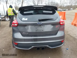 2015 Ford Focus ST with VIN 1FADP3L93FL321830, listed as a IAAI auction lot 41835529 with 106,901 mi miles. Bid and sale history available at carsss.com. Image 16.