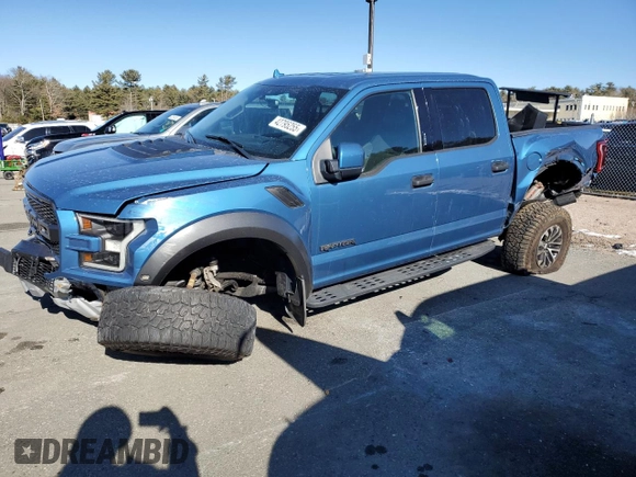 2019 Ford F-150 Raptor with VIN 1FTFW1RG2KFA54737, listed as a Copart auction lot 42795255 with 105,012 mi miles and Salvage Title. Bid and sale history available at carsss.com. Image 1.