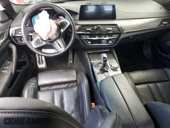 2019 BMW M5 z VIN WBSJF0C50KB448040, wystawiony jako Copart lot #54800055 z przebiegiem Nie podano mil oraz Czysty tytuł • Clean title. Historia ofert i sprzedaży dostępna na DreamBid. Obrazek 8.