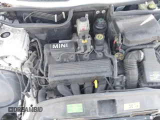 2006 MINI Hardtop with VIN WMWRC33596TK73174, listed as a IAAI auction lot 41848500 with 182,704 mi miles and . Bid and sale history available at DreamBid. Image 10.