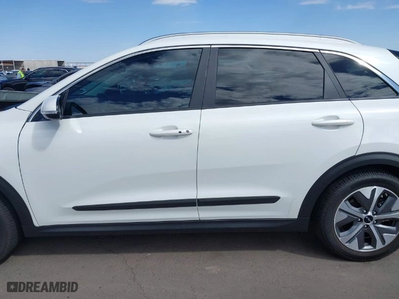 2022 Kia Niro EV S with VIN KNDCC3LG3N5159295, listed as a IAAI auction lot 41778448 with 35,764 mi miles. Bid and sale history available at carsss.com. Image 14.