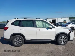 2022 Subaru Forester Premium с VIN JF2SKADC0NH492763, выставлен на аукционе IAAI как лот 42311098 с пробегом Не указан миль и . История ставок и продаж доступна на DreamBid. Изображение 12.