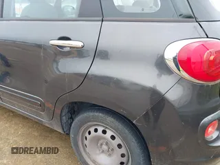 2014 FIAT 500L Pop z VIN ZFBCFAAH8EZ000209, wystawiony jako IAAI lot #42441433 z przebiegiem 153 795 mil mil oraz . Historia ofert i sprzedaży dostępna na DreamBid. Obrazek 15.