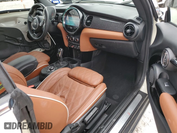 2022 MINI Convertible Cooper S z VIN WMW43DL03N3N73585, wystawiony jako Copart lot #89342955 z przebiegiem 12 548 mil mil oraz Czysty tytuł • Clean title. Historia ofert i sprzedaży dostępna na DreamBid. Obrazek 8.