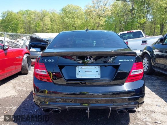 2008 Mercedes-Benz C 63 AMG with VIN WDDGF77X08F179566, listed as a IAAI auction lot 41984926 with 84,266 mi miles and . Bid and sale history available at DreamBid. Image 16.
