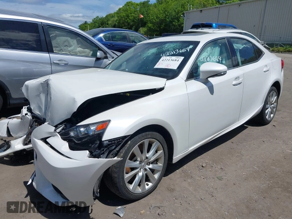 2016 Lexus IS 300/350 z VIN JTHCM1D21G5003441, wystawiony jako IAAI lot #42213684 z przebiegiem 88 190 mil mil oraz . Historia ofert i sprzedaży dostępna na DreamBid. Obrazek 16.