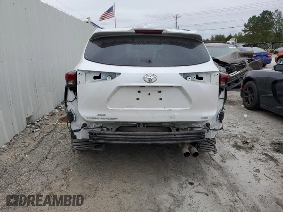 2022 Toyota Highlander XSE z VIN 5TDLZRAHXNS123496, wystawiony jako Copart lot #79821694 z przebiegiem 41 095 mil mil oraz Szkoda całkowita • Salvage title. Historia ofert i sprzedaży dostępna na DreamBid. Obrazek 6.