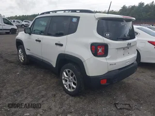 2018 Jeep Renegade Upland z VIN ZACCJBAB6JPJ45087, wystawiony jako IAAI lot #42140535 z przebiegiem 90 099 mil mil oraz . Historia ofert i sprzedaży dostępna na DreamBid. Obrazek 3.