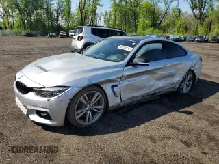2014 BMW 4 Series 435i z VIN WBA3R1C58EK191773, wystawiony jako Copart lot #56156815 z przebiegiem 103 664 mil mil oraz Czysty tytuł • Clean title. Historia ofert i sprzedaży dostępna na DreamBid. Obrazek 1.