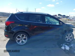 2019 Ford Escape Titanium с VIN 1FMCU9J99KUC44157, выставлен на аукционе IAAI как лот 41741733 с пробегом 75 697 миль миль и . История ставок и продаж доступна на DreamBid. Изображение 14.