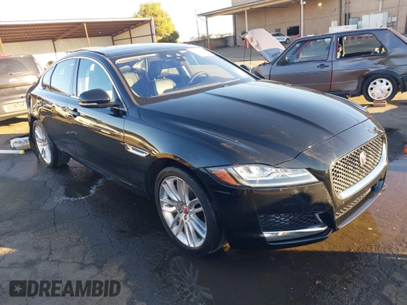 2018 Jaguar XF with VIN SAJBE4EV4JCY56439, listed as a IAAI auction lot 41390873 with 59,599 mi miles and . Bid and sale history available at DreamBid. Image 1.