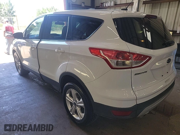 2014 Ford Escape SE z VIN 1FMCU9G95EUB28921, wystawiony jako IAAI lot #42274628 z przebiegiem 221 231 mil mil oraz . Historia ofert i sprzedaży dostępna na DreamBid. Obrazek 1.