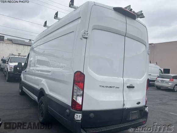 2020 Ford Transit Cargo with VIN 1FTBR3X85LKB54305, listed as a IAAI auction lot 42868187 with 82,829 mi miles and . Bid and sale history available at DreamBid. Image 9.