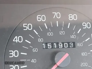 1992 Volvo 900 с VIN YV1JS8704N1101704, выставлен на аукционе IAAI как лот 41884536 с пробегом 151 903 миль миль и . История ставок и продаж доступна на DreamBid. Изображение 15.