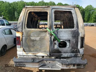 2000 Ford Econoline Cargo z VIN 1FTNE2424YHB40676, wystawiony jako Copart lot #53939115 z przebiegiem Nie podano mil oraz Szkoda całkowita • Salvage title. Historia ofert i sprzedaży dostępna na DreamBid. Obrazek 6.