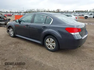 2011 Subaru Legacy 2.5i z VIN 4S3BMCA61B3239799, wystawiony jako IAAI lot #42099808 z przebiegiem 166 678 mil mil oraz . Historia ofert i sprzedaży dostępna na DreamBid. Obrazek 3.