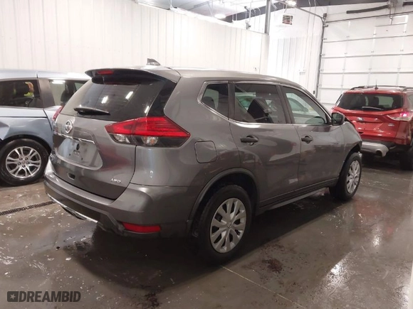 2017 Nissan Rogue S with VIN KNMAT2MV5HP570978, listed as a IAAI auction lot 41771676 with 97,897 mi miles. Bid and sale history available at carsss.com. Image 4.