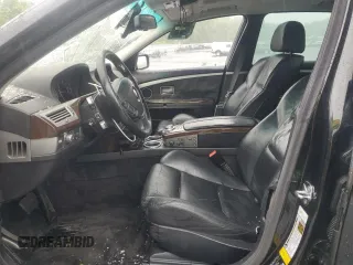 2006 BMW 7 Series 750Li z VIN WBAHN83516DT59723, wystawiony jako Copart lot #61220845 z przebiegiem Nie podano mil oraz Szkoda całkowita • Salvage title. Historia ofert i sprzedaży dostępna na DreamBid. Obrazek 7.