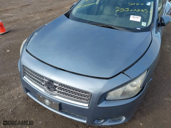2010 Nissan Maxima 3.5 SV w/Sport Pkg with VIN 1N4AA5AP0AC836469, listed as a IAAI auction lot 41831890 with 999,999 mi miles. Bid and sale history available at carsss.com. Image 6.