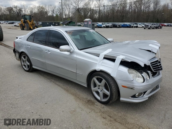 2009 Mercedes-Benz E 350 Luxury z VIN WDBUF87X59B411489, wystawiony jako Copart lot #51538905 z przebiegiem 275 282 mil mil oraz Szkoda całkowita • Salvage title. Historia ofert i sprzedaży dostępna na DreamBid. Obrazek 4.