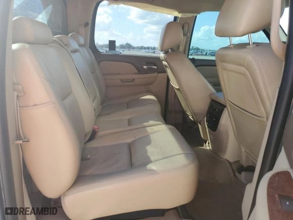 2010 Chevrolet Avalanche LTZ with VIN 3GNVKGE08AG106122, listed as a Copart auction lot 79079274 with 153,667 mi miles and Salvage Title. Bid and sale history available at carsss.com. Image 10.