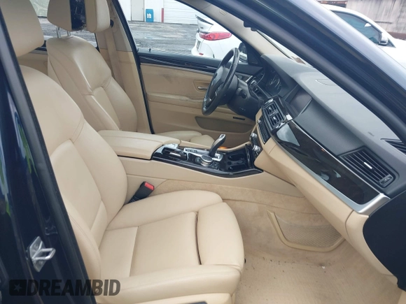 2015 BMW 5 Series 535d xDrive with VIN WBAFV3C5XFD686633, listed as a IAAI auction lot 42525595 with 125,794 mi miles and . Bid and sale history available at DreamBid. Image 5.