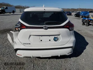 2022 Nissan Kicks S with VIN 3N1CP5BV5NL524353, listed as a Copart auction lot 49624655 with 39,531 mi miles and Salvage Title. Bid and sale history available at carsss.com. Image 6.