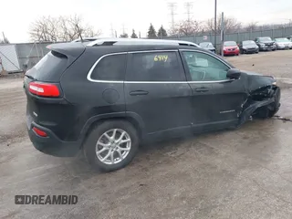 2018 Jeep Cherokee Latitude Plus with VIN 1C4PJMLX2JD522232, listed as a IAAI auction lot 41466414 with 119,383 mi miles and . Bid and sale history available at DreamBid. Image 4.