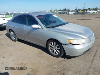 2006 Hyundai Azera SE with VIN KMHFC46F86A126741, listed as a IAAI auction lot 42154172 with 86,960 mi miles and . Bid and sale history available at DreamBid. Image 1.
