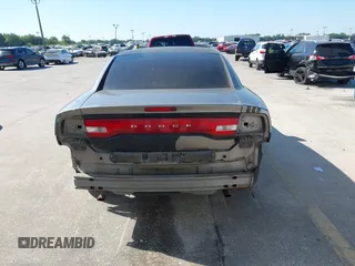2012 Dodge Charger SE with VIN 2C3CDXBG3CH117581, listed as a IAAI auction lot 41897204 with 176,108 mi miles. Bid and sale history available at carsss.com. Image 17.