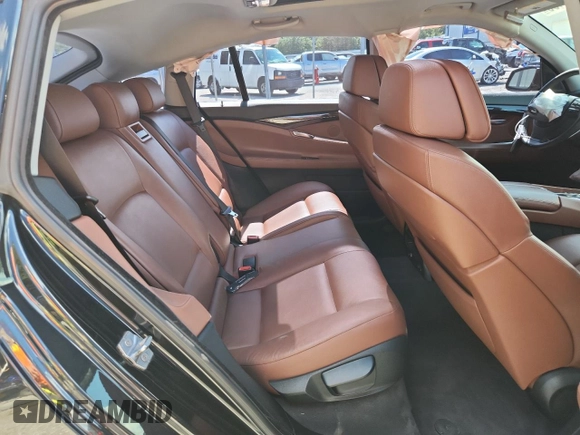 2013 BMW 5 Series 535i Gran Turismo with VIN WBASN2C51DC203039, listed as a Copart auction lot 61189485 with Not provided miles and Salvage title. Bid and sale history available at DreamBid. Image 10.