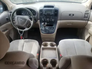 2008 Kia Sedona LX with VIN KNDMB233186248098, listed as a Copart auction lot 50061414 with 235,832 mi miles and Clean Title. Bid and sale history available at carsss.com. Image 8.