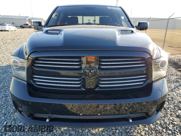 2014 Ram 1500 Sport z VIN 1C6RR6MT0ES148320, wystawiony jako Copart lot #87923445 z przebiegiem 107 510 mil mil oraz Czysty tytuł • Clean title. Historia ofert i sprzedaży dostępna na DreamBid. Obrazek 5.